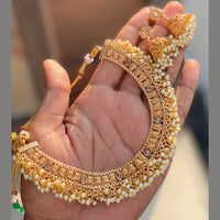 Hira Collections Glamorous Crystal Stone And Pearl Necklace Set