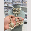 Hira Collections Glamorous Kundan And Pearl Choker Necklace Set