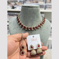 Hira Collections Glamorous Pota Stone And Pearl Necklace Set