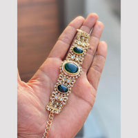 Hira Collections Graceful Pota Stone And Pearl Adjustable Bracelet