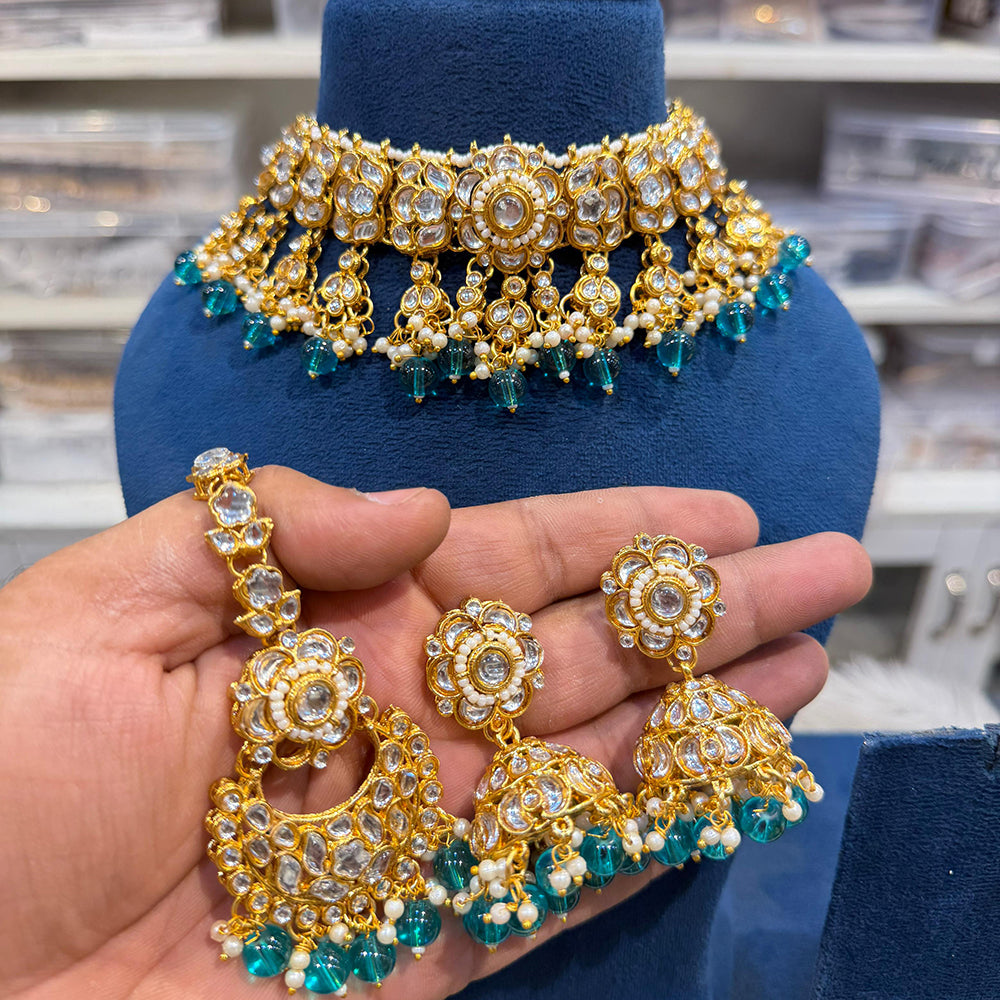 Hira Collections Kundan Stone Glamorous Pearl And Beads Choker Necklace Set