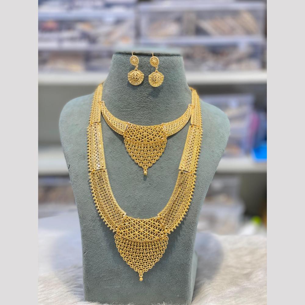 Hira Collections Glamorous Necklace Set
