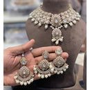 Hira Collections Heritage Style Pota Stone And Beads Choker Necklace Set