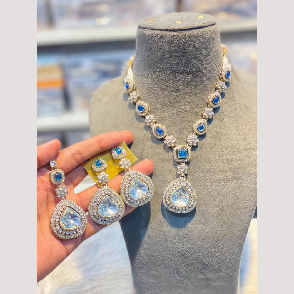 Hira Collection Glamorous Kundan Stone Necklace Set