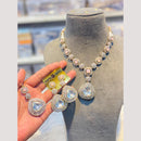 Hira Collection Glamorous Kundan Stone Necklace Set