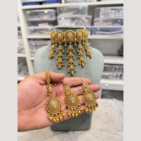 Hira Collection Premium Crystal Stone And Pearl Choker Necklace Set
