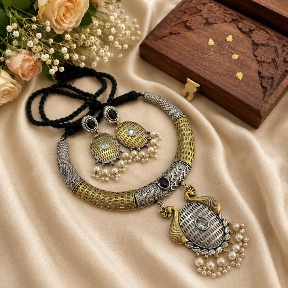 Hira Collections Exclusive 2 Tone Pota Stone Pearl Necklace Set for Women
