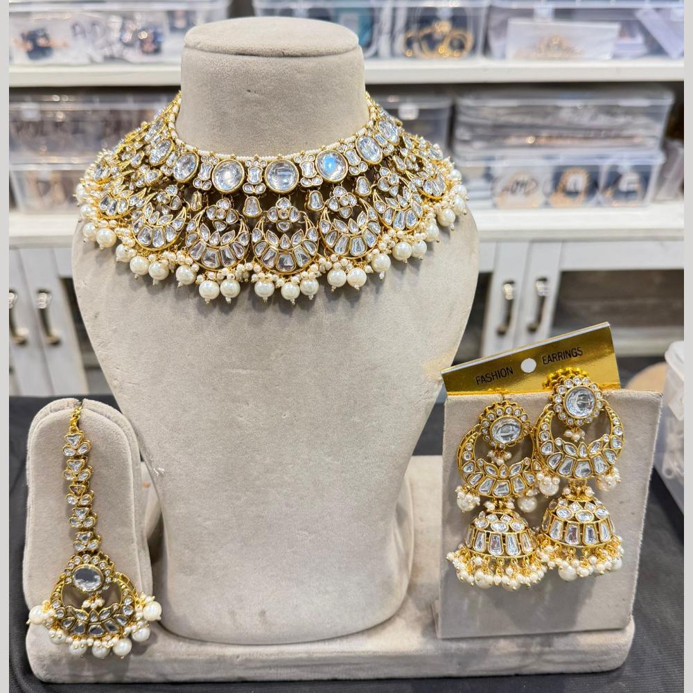 Hira Collection Glamorous Kundan Stone And Beads Choker Necklace Set