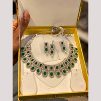 Hira Collections Royal Pota Stone And Pearl Necklace Set
