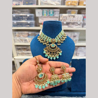 Hira Collections Wedding Wear Crystal Stone And Pearl Beautiful Necklace Set