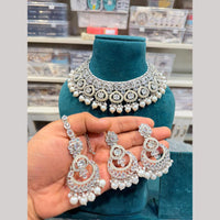 Hira Collections Wedding Wear Crystal Stone And Pearl Beautiful Necklace Set 