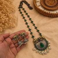 Hira Collections 2 Tone Gorgeous Pota Stone And Pearl Necklace Set