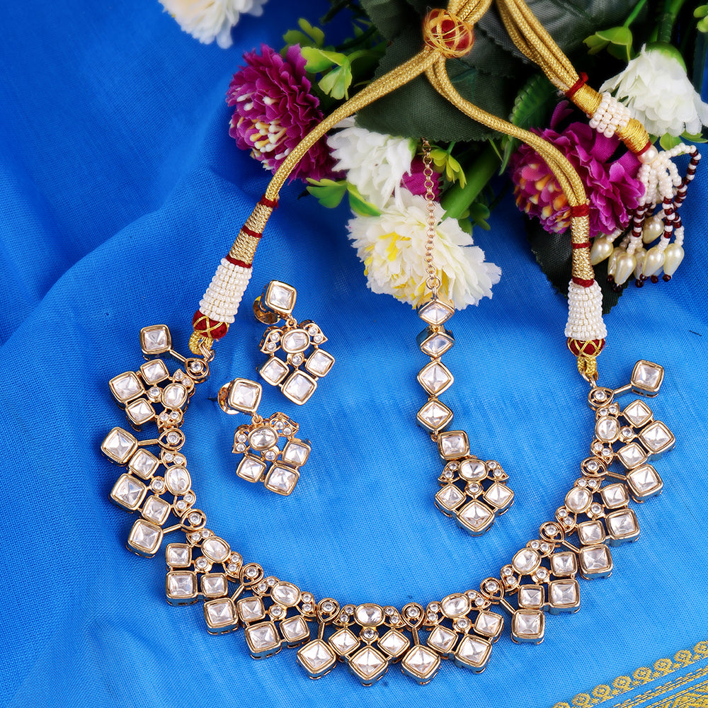 Saloni Fashion Jewellery Admirable Rectangle Shape Uncut Kundan Stone 18 KT Gold Plated Brass Choker Necklace Set with Maang Tikka For Women and Girls