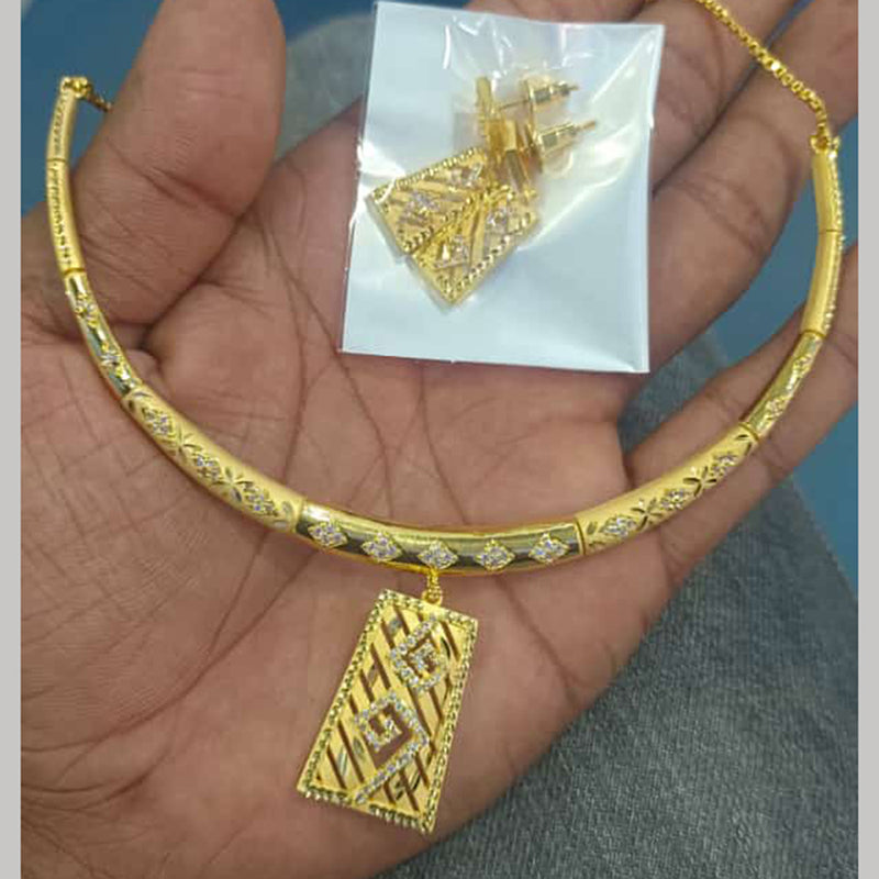 Gold necklace clearance below 30000