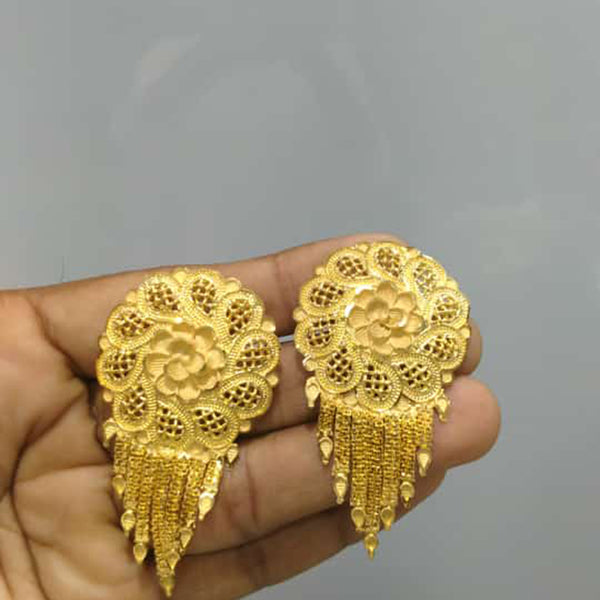 Pari Art Jewellery Forming Gold Dangler Earring