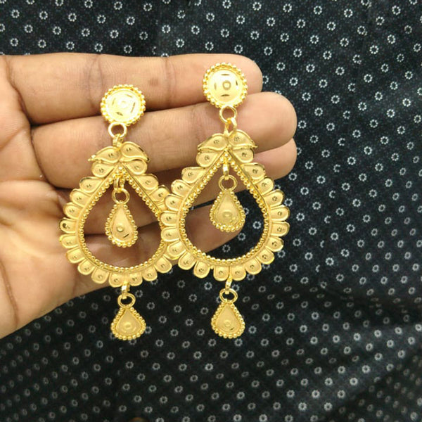 Buy Tendon Model Gold Women Earrings- Joyalukkas