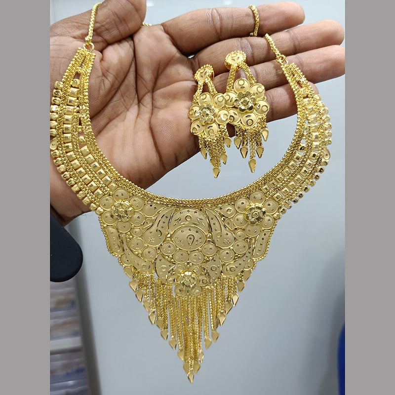 Pari Art Jewellery Forming Necklace Set