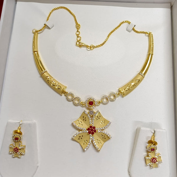 Pari Art Jewellery Forming Necklace Set