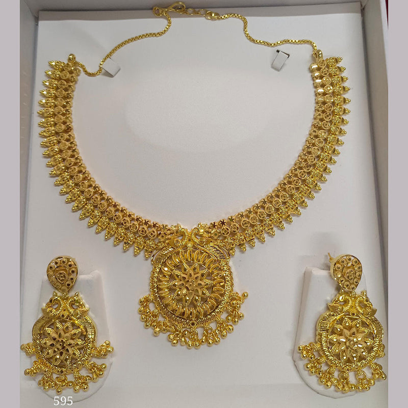 Pari Art Jewellery Forming Necklace Set