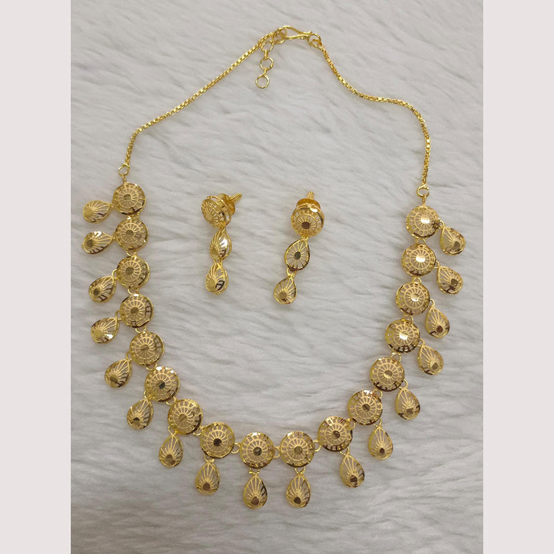 Pari Art Jewellery Forming Necklace Set