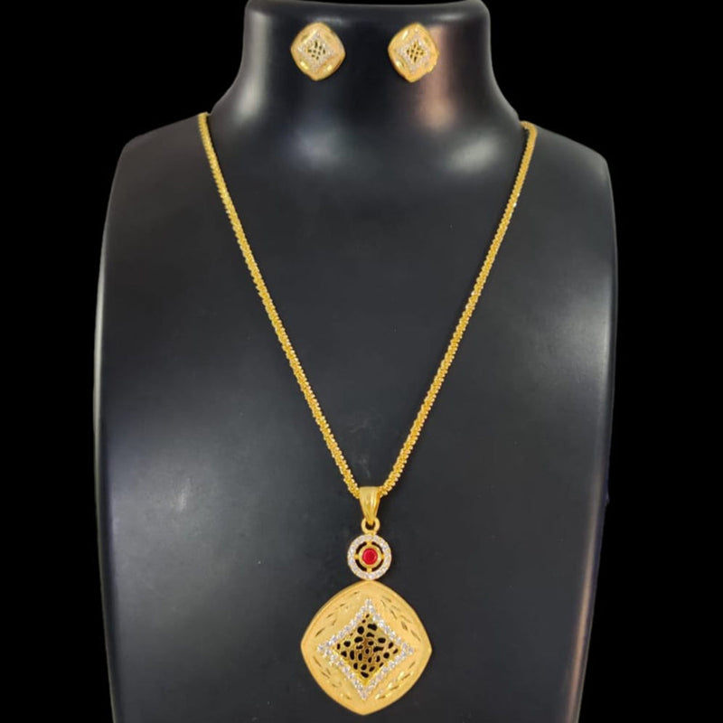 Pari Art Jewellery Forming Chain Pendant Set