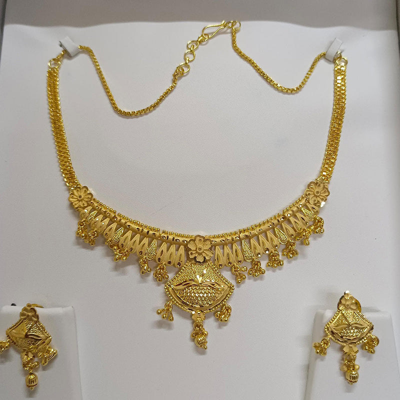 Pari Art Jewellery Forming Necklace Set