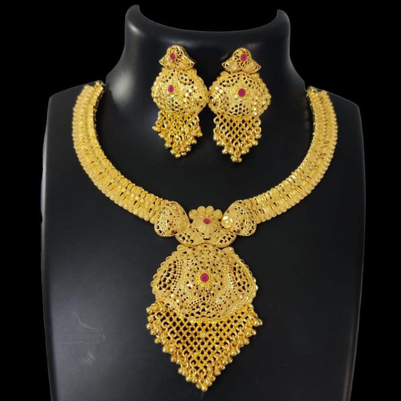 Pari Art Jewellery Forming Necklace Set