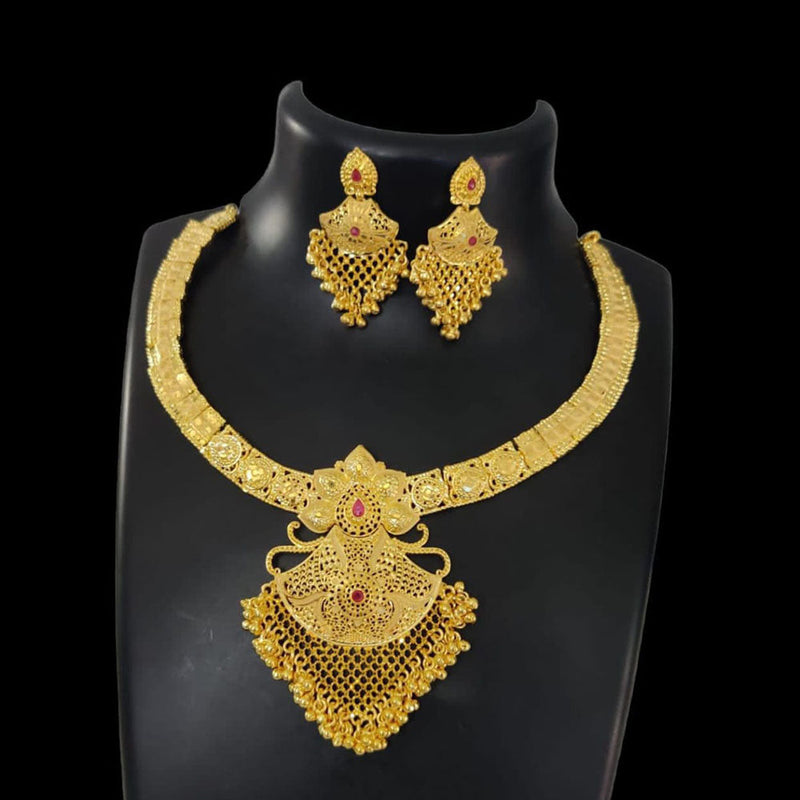 Pari Art Jewellery Forming Necklace Set