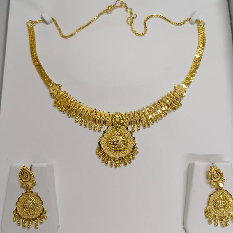 Pari Art Jewellery Forming Necklace Set