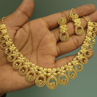 Pari Art Jewellery Forming Necklace Set
