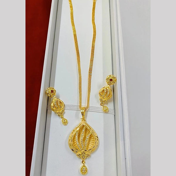 Pari Art Jewellery Forming Gold Plated Chain Pendant Set