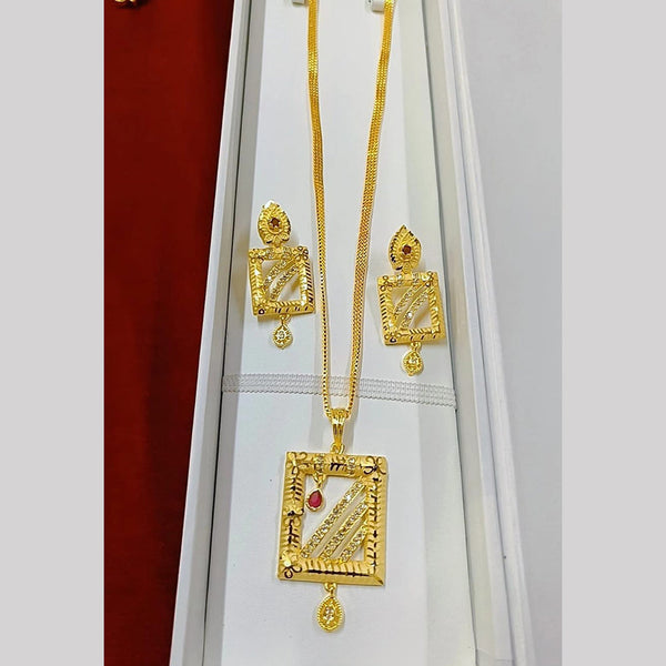 Pari Art Jewellery Forming Gold Plated Chain Pendant Set