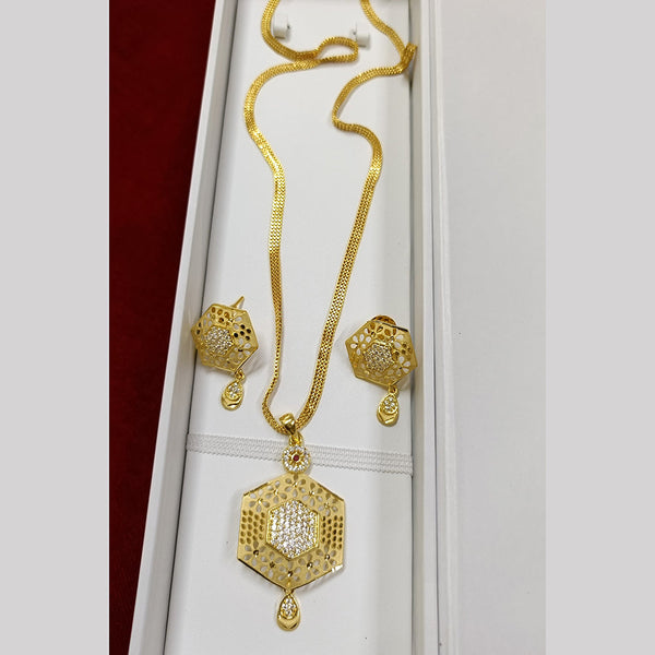 Pari Art Jewellery Forming Gold Plated Chain Pendant Set