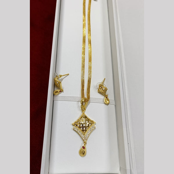 Pari Art Jewellery Forming Gold Plated Chain Pendant Set