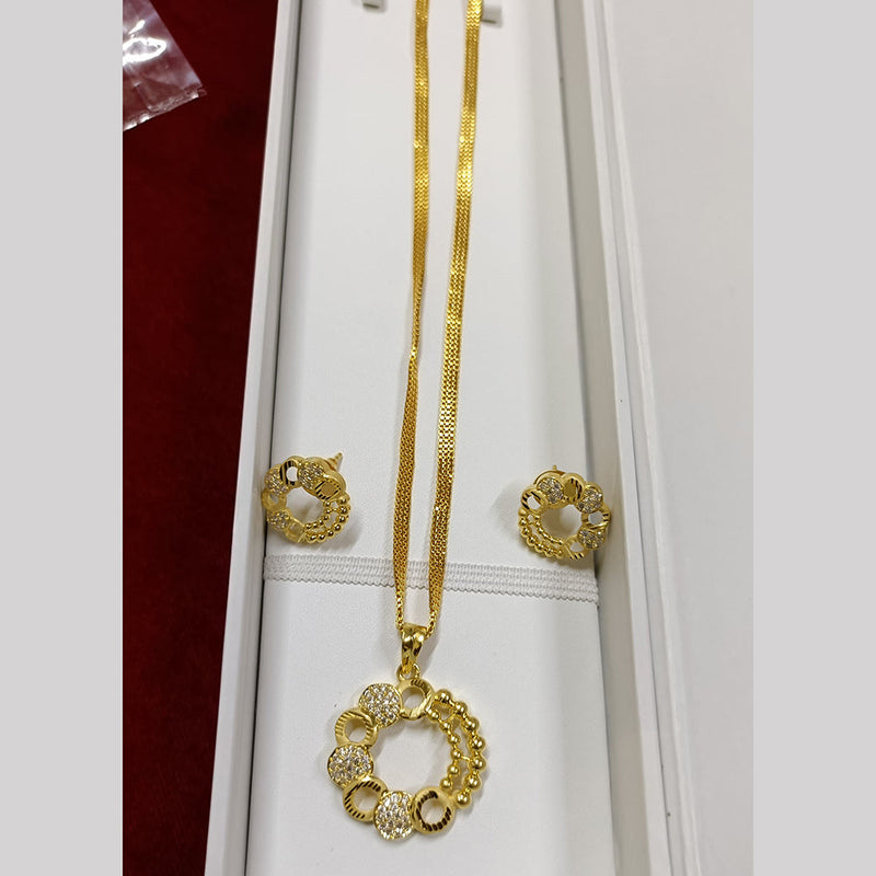 Pari Art Jewellery Forming Gold Plated Chain Pendant Set