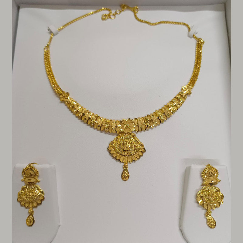 Pari Art Jewellery Forming Necklace Set