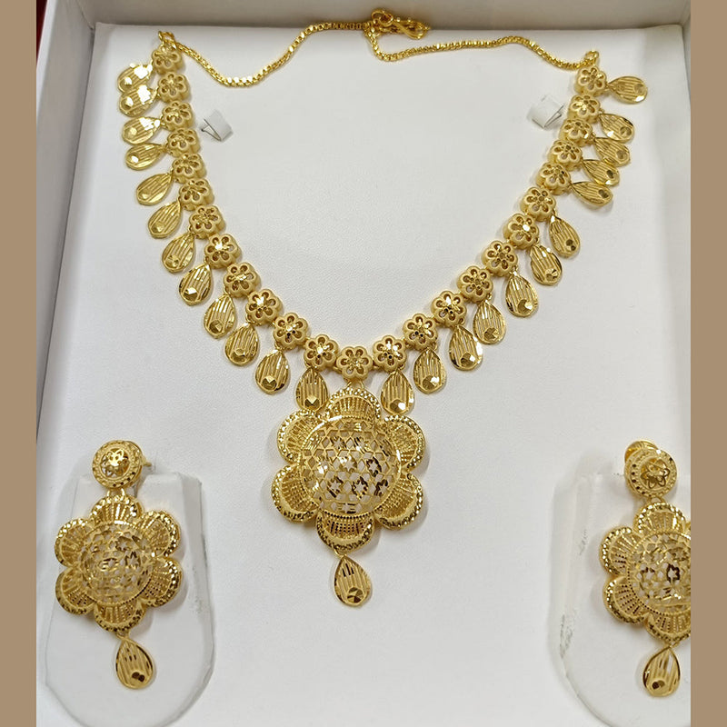 Pari Art Jewellery Forming Necklace Set