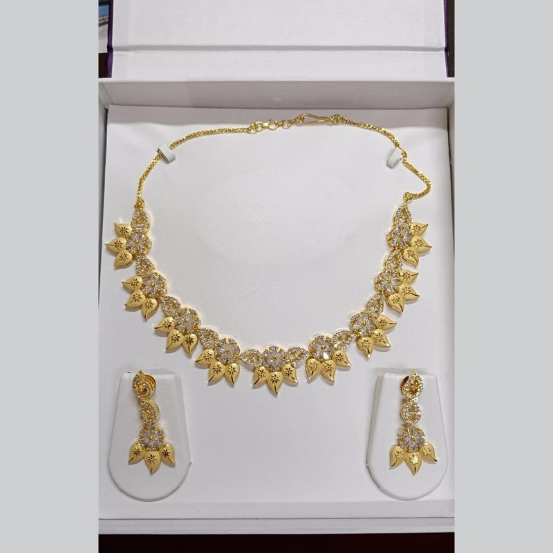 Pari Art Jewellery Forming Necklace Set