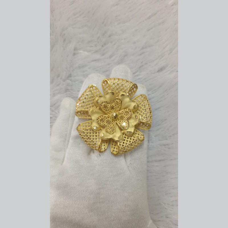 Pari Art Jewellery Forming Gold Ring