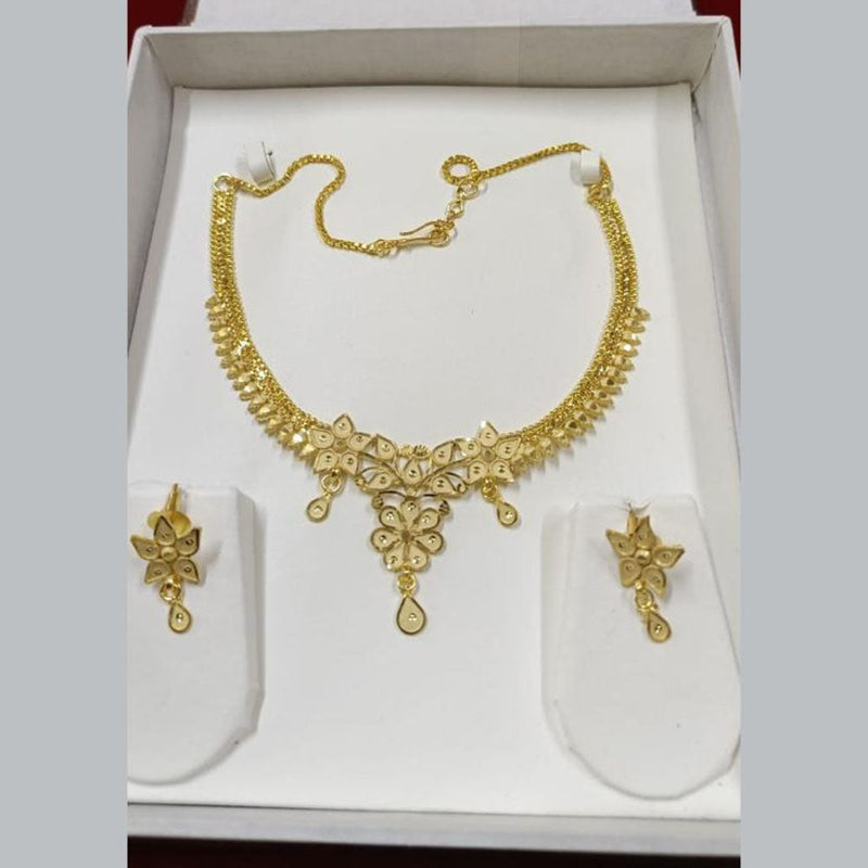 Pari Art Jewellery Forming Necklace Set