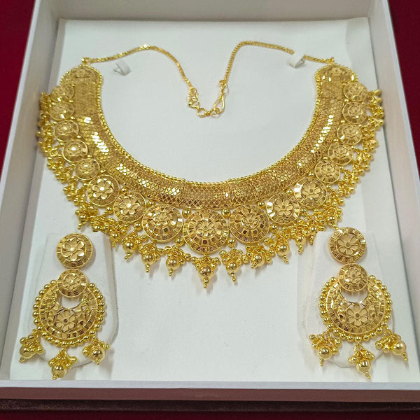 Pari Art Jewellery Forming Necklace Set