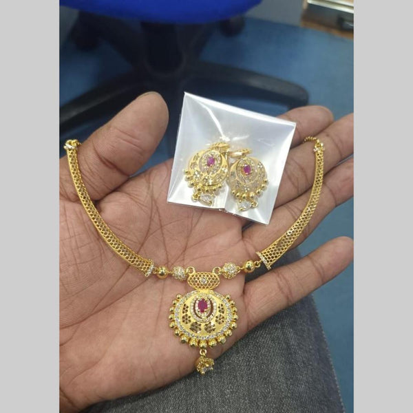 Pari Art Jewellery Forming Necklace Set