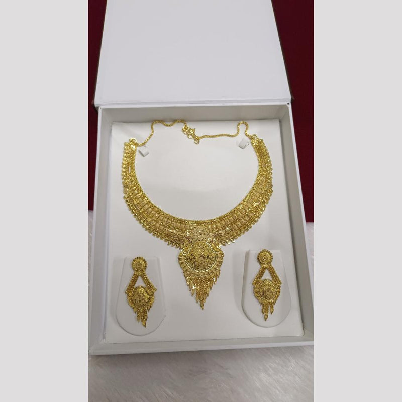 Pari Art Jewellery Forming Necklace Set