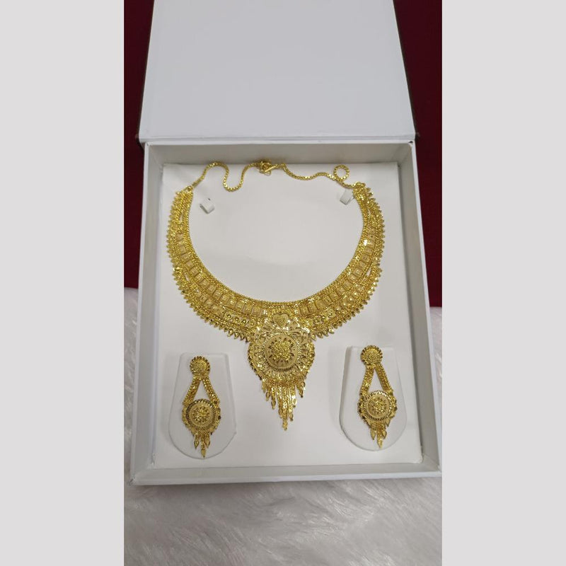 Pari Art Jewellery Forming Necklace Set