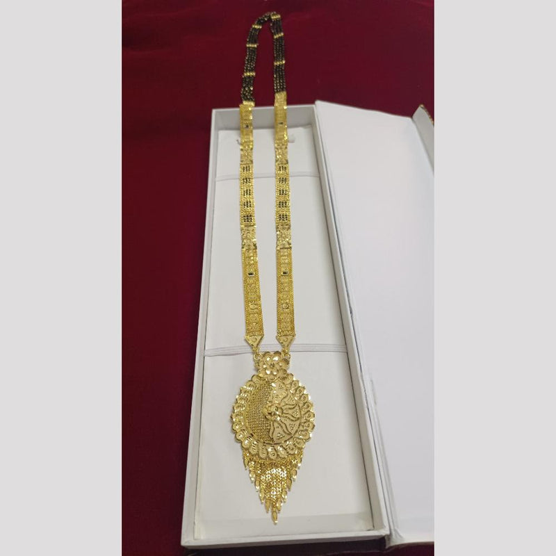 Pari Art Jewellery Forming Gold Manglasutra