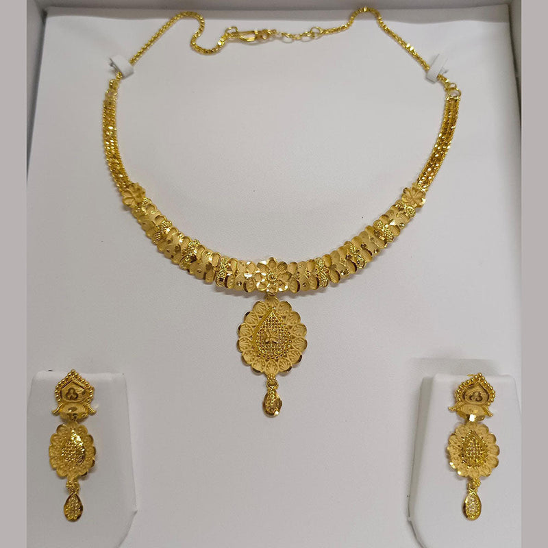 Pari Art Jewellery Forming Necklace Set