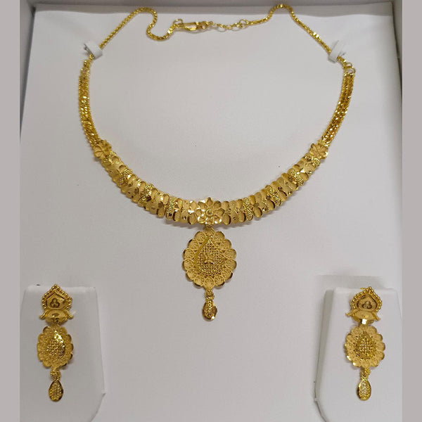 Pari Art Jewellery Forming Necklace Set