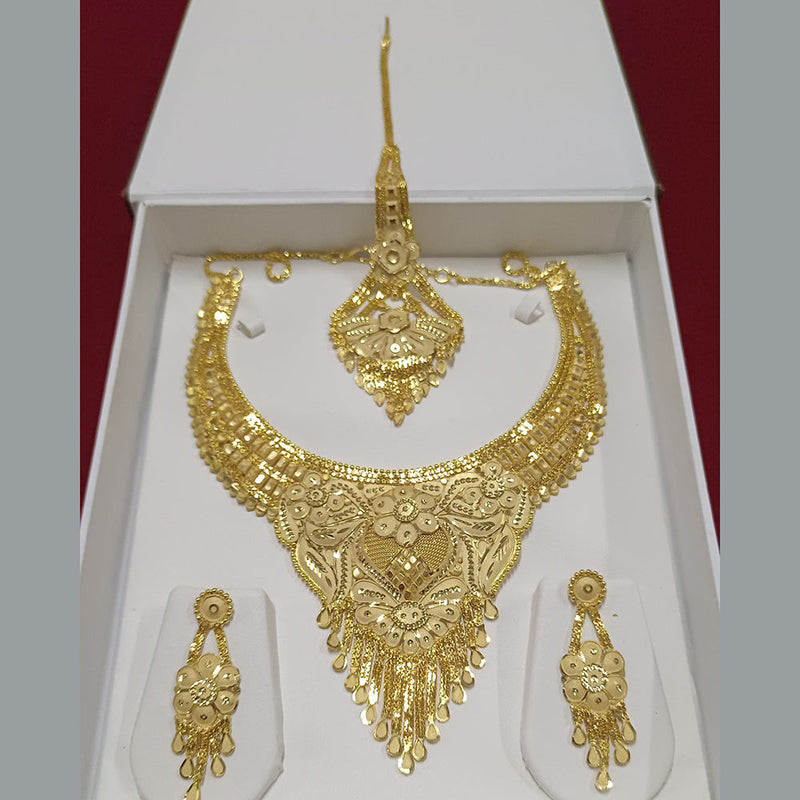 Pari Art Jewellery Forming Necklace Set