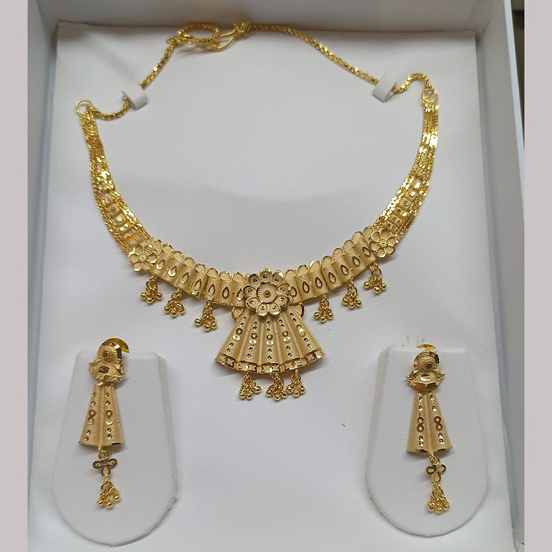 Pari Art Jewellery Forming Necklace Set