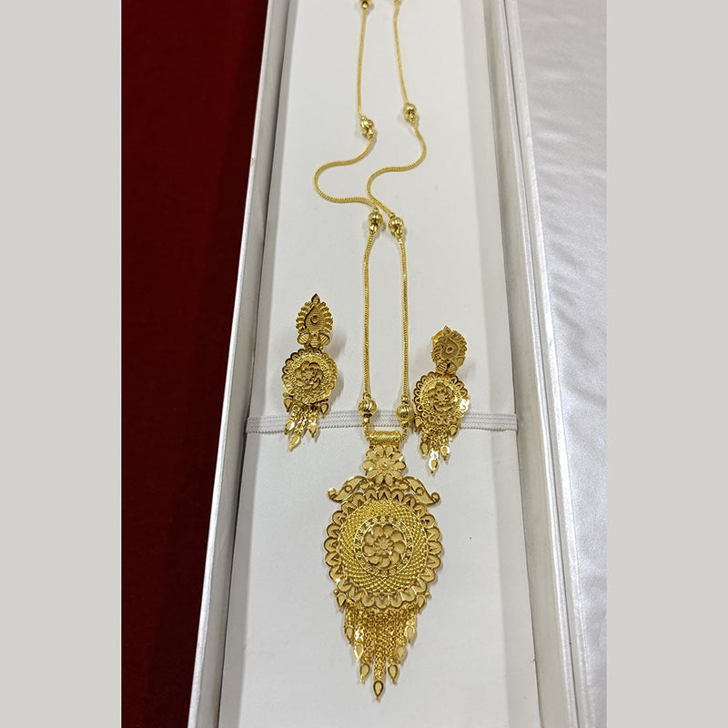 Pari Art Jewellery Forming Necklace Set